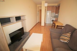 Lloguer Apartament  Calle cervantes 21. 550 euros, apartamento  en el centro de armilla, amueblado.