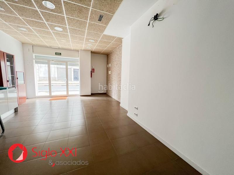 Foto f6cfb823-a734-468e-b075-7d8aa8ed2b6c. Business premise in El Pilar Villarreal / Vila - real