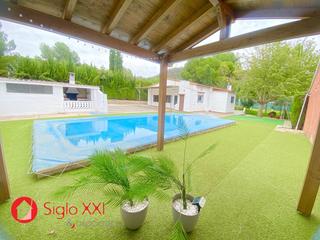 Xalet a Pobla Tornesa (la). Bienvenido a tu nuevo hogar perfecto! esta encantadora casa de 9