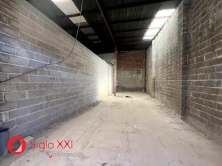 Bâtiment à usage industriel à Madrigal. Atención inversores y emprendedores! en la vibrante ciudad de vi