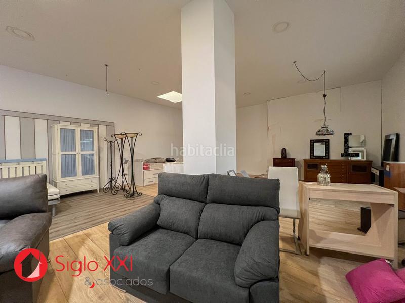 Foto f535ef54-f947-4c8f-a00b-33158bd5371d. Local comercial a Avenida Alemania-Italia Villarreal / Vila - real