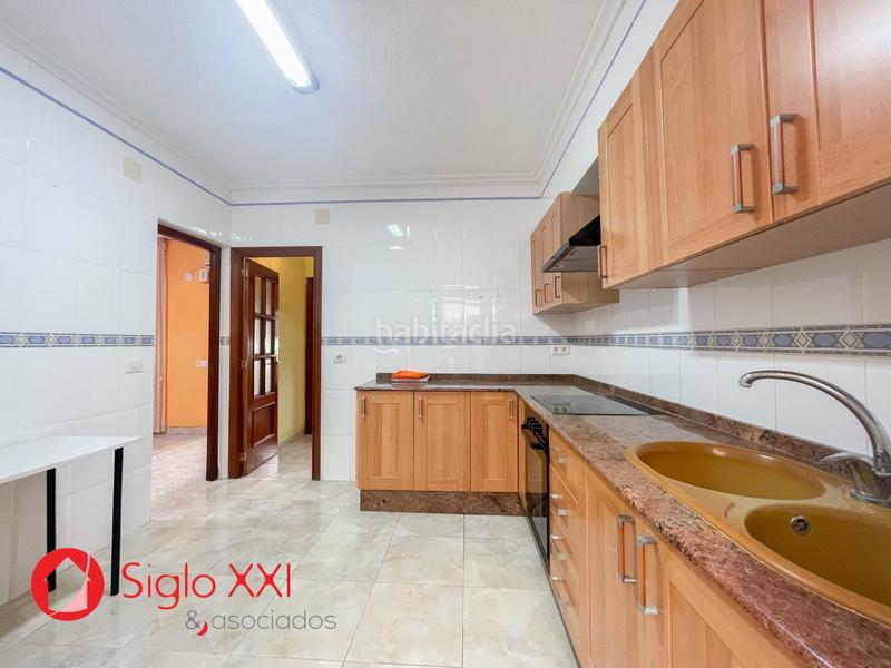 Foto b71b8c11-b052-46a7-9a1b-58ea4a94414d. House in Centro Almazora / Almassora