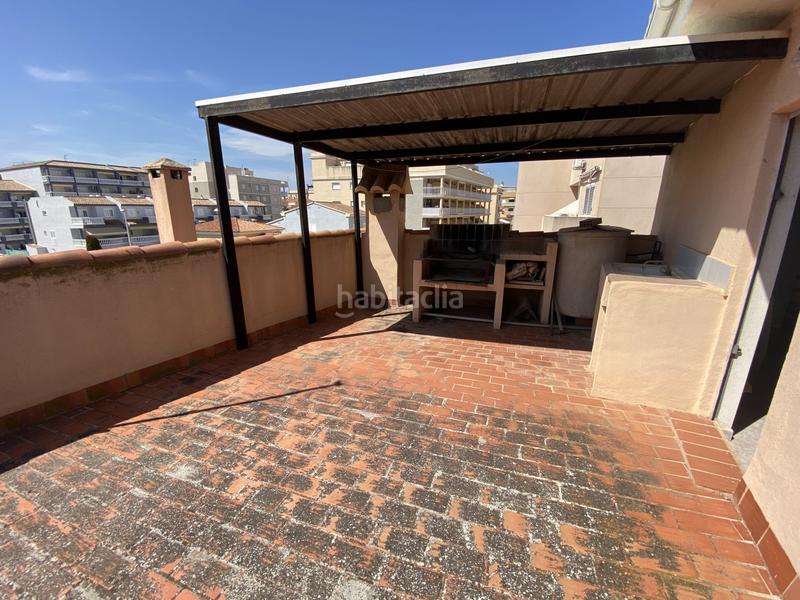 Foto 61817f40-a335-4d7a-a934-3bfad73f5fae. Piso pareado resta acogedora vivienda tiene 125 m2 y cuenta con la mejor orientación, este y oeste. al entrar encontramos un en Moncofa