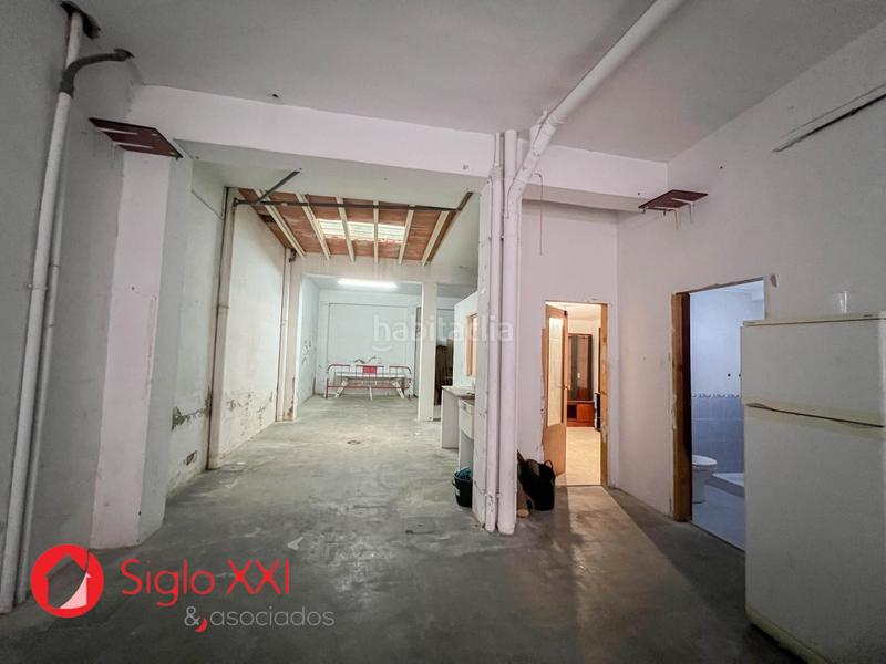 Foto b563781b-fbbe-462e-9fea-00cc291f7415. Business premise in Avenida Alemania-Italia Villarreal / Vila - real