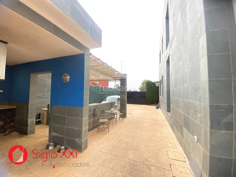 Foto 7ec8809e-19b0-4499-b7be-d3c4ca6bcfb6. Chalet avec chauffage parking piscine dans Playa Burriana