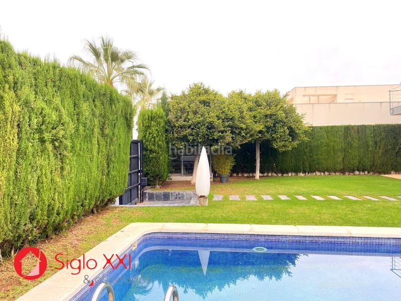 Foto b51a7e95-e778-4ed4-8b15-7e05b5166711. Chalet avec chauffage parking piscine dans Playa Burriana