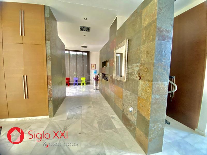 Foto c7b92457-961c-45b2-8f85-b5043f1d16dc. Chalet avec chauffage parking piscine dans Playa Burriana