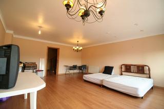 Maison jumelée à Borriol. Adosado nuevo con 200 metros, con cuatro dormitorios, dos baños