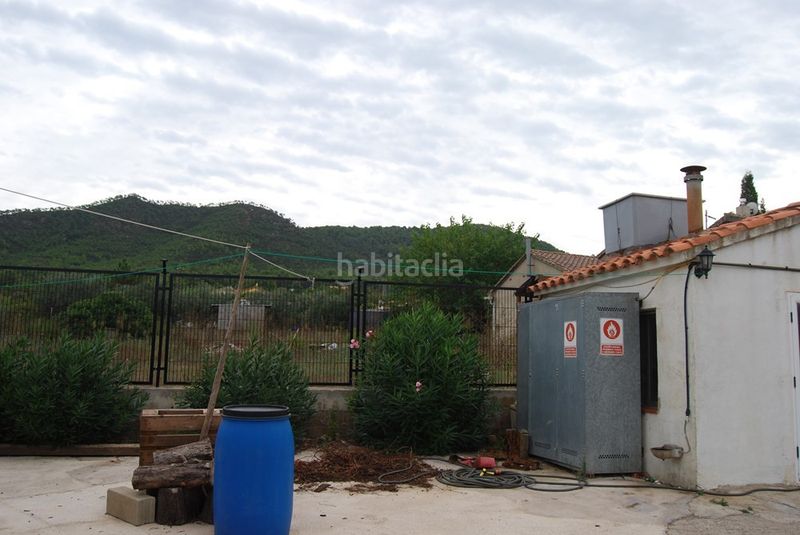 Foto 382c857e-0144-43af-b0d2-f1647ab23132. Xalet amb calefacció aparcament piscina a Pobla Tornesa (la)