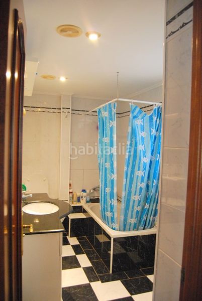 Foto 6a7f1103-ff43-425c-ae09-00b389395461. Xalet amb calefacció aparcament piscina a Pobla Tornesa (la)