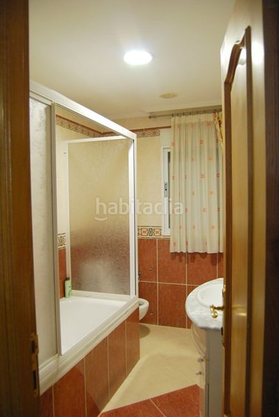 Foto a70480b7-ab5e-4103-aad0-ebb3e1bb915a. Xalet amb calefacció aparcament piscina a Pobla Tornesa (la)