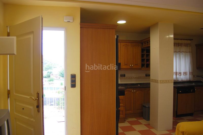 Foto aa1cbd18-0542-4a75-ad38-0f7fbe26cba9. Xalet amb calefacció aparcament piscina a Pobla Tornesa (la)