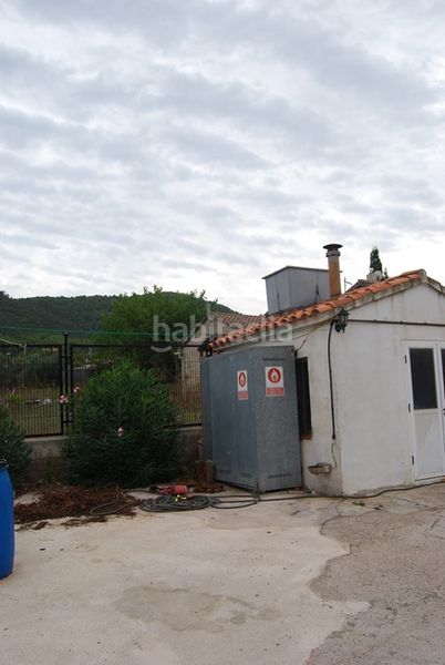 Foto c36aa053-d29c-425d-9ecc-3a6b2050b677. Xalet amb calefacció aparcament piscina a Pobla Tornesa (la)