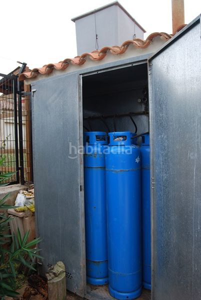 Foto d01e379d-a257-4cc1-b78a-c930f413305f. Xalet amb calefacció aparcament piscina a Pobla Tornesa (la)