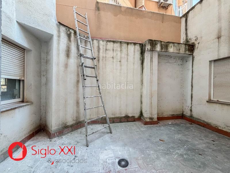 Foto c17b3a8a-1785-4da2-aba2-e32ff8f30f8c. Locale commerciale in Piscinas Villarreal / Vila - real