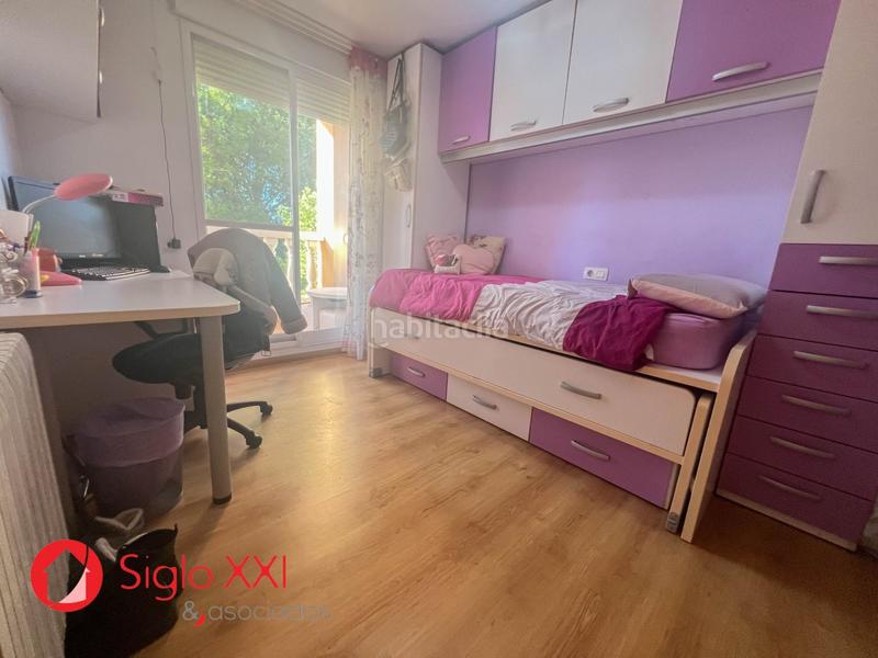 Foto 9f368e66-ea70-4938-8420-d71d9d2e88ef. Chalet  descripción general este magnífico chalet, edificado en 2005, se sitúa en una parcela de 1000 metros cuadrados, en Borriol
