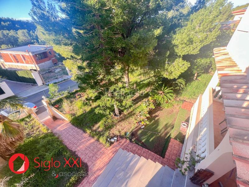 Foto d1343629-d24e-46ce-ad6a-5904bce742cb. Chalet  descripción general este magnífico chalet, edificado en 2005, se sitúa en una parcela de 1000 metros cuadrados, en Borriol