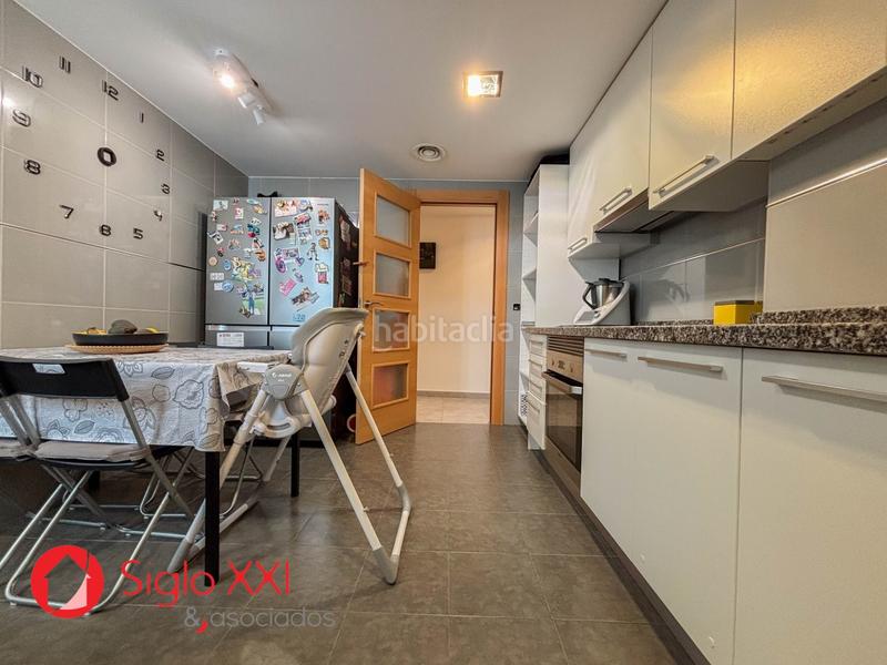 Foto c3cb07f3-7208-478d-9935-319448bf8c4b. Appartamento con parcheggio in Avenida Alemania-Italia Villarreal / Vila - real