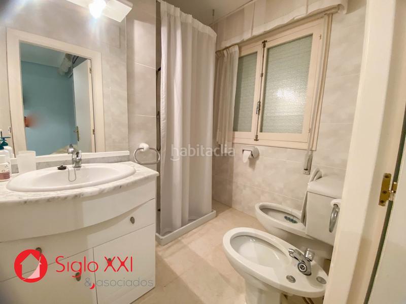 Foto 8abd6ab1-7f5d-4a5a-968c-a499341f5fa6. Chalet descubre la majestuosidad de este chalet excepcional, situado en una parcela de 1844 m2 que se presenta como un verdadero paraíso. en Benicasim / Benicàssim