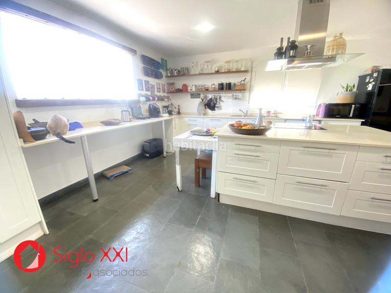 Foto 3730fd88-b088-4f86-a891-2d6996007e3f. Chalet avec chauffage parking piscine dans Onda