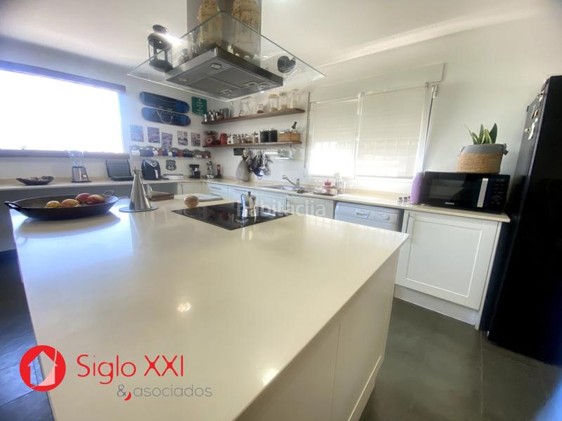 Foto 89cefe79-18b5-46f2-ae47-6b7cd564ef32. Chalet avec chauffage parking piscine dans Onda