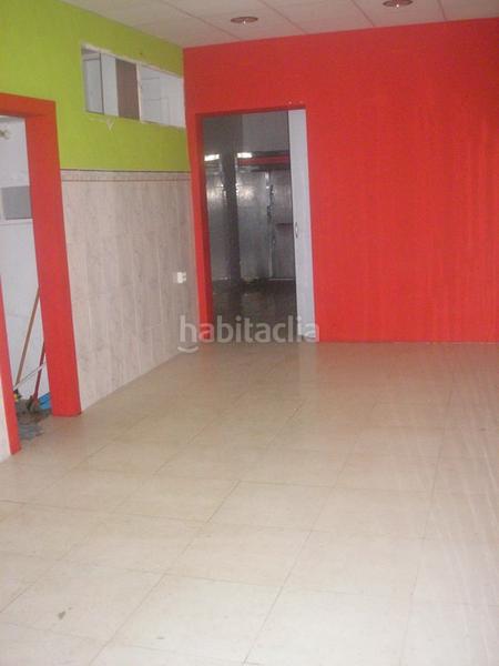 Foto d89850f1-82bb-4633-9fe9-e458a5846d78. Casa amb aparcament a Avenida Alemania-Italia Villarreal / Vila - real