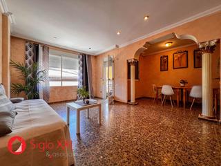 Appartement à Alquerías del Niño Perdido. Descubre tu próximo hogar en les alqueries!este espacioso piso d