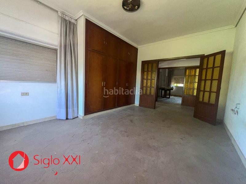 Foto e0ceef4c-682b-4957-b9b4-22d7efd2284a. Chalet with parking pool in Ciutat del Transport - La Salera Castellón de la Plana