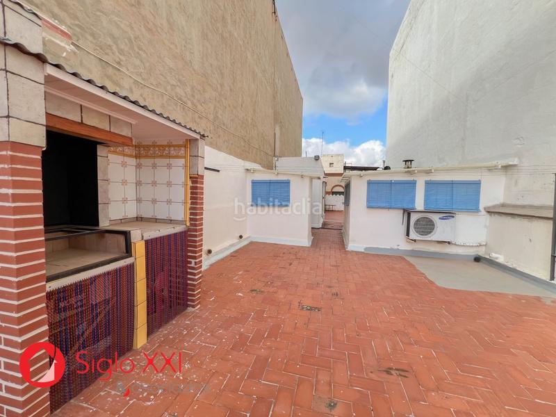 Foto 09669050-aa6e-46b6-b157-48dc464a8545. House with heating parking in Madrigal Villarreal / Vila - real