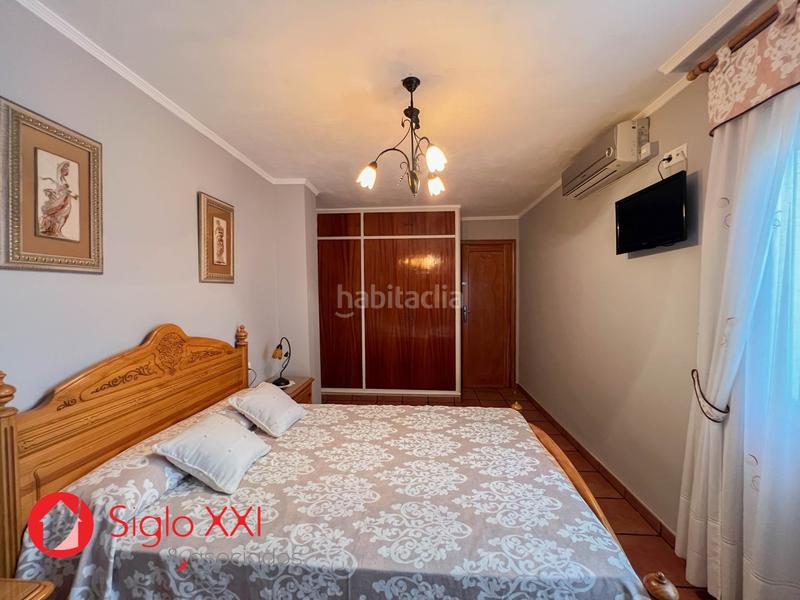 Foto 0a95530c-ede6-4cd2-8962-a1022da6c7f2. House with heating parking in Madrigal Villarreal / Vila - real