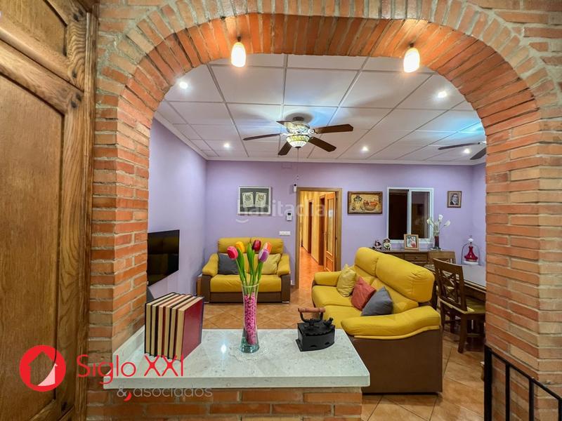 Foto bd632998-afa9-4304-904b-2eaf0ce4d195. House with heating parking in Madrigal Villarreal / Vila - real