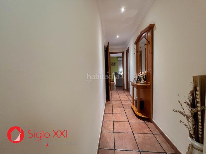 Foto e8c47dda-7859-4161-a44f-fcee3b536117. House with heating parking in Madrigal Villarreal / Vila - real