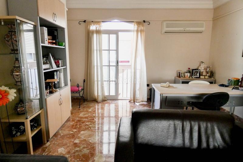 Foto fb00d0cf-cc60-4f06-87cd-0bddd0fdde8d. Haus mit heizung in Centro Villarreal / Vila - real