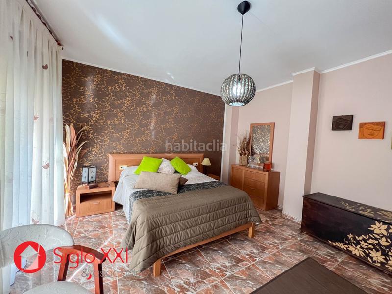 Foto 6f1fd1f7-9d44-4e83-9692-e76dcfe23e18. House with heating parking in El Pilar Villarreal / Vila - real