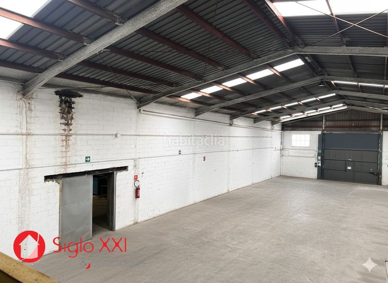 Foto 9f6994cc-c269-498d-b930-493c56541ded. Industrial building in Avenida Alemania-Italia Villarreal / Vila - real