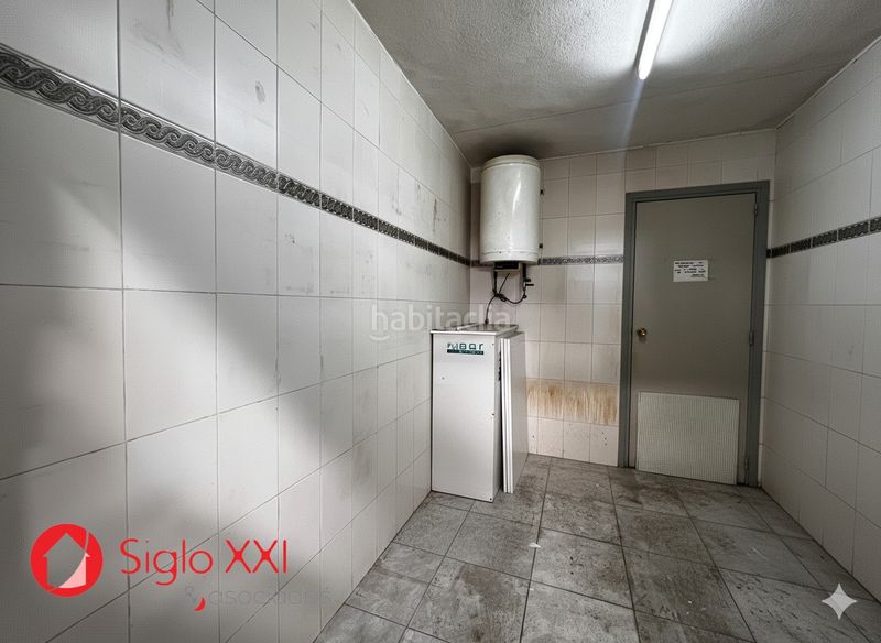 Foto e7636f3e-8143-4978-aa6e-6db1102919e4. Industrial building in Avenida Alemania-Italia Villarreal / Vila - real