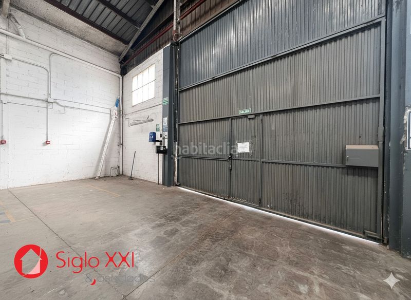 Foto ec1a18fa-32a5-46eb-8355-dd7c4aa688e3. Industrial building in Avenida Alemania-Italia Villarreal / Vila - real
