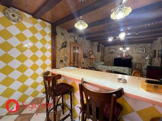 Maison à Alqueries (Les) / Alquerías del Niño Perdido. Espaciosa casa en alquerías que ofrece dos viviendas independien