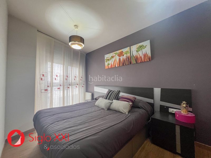 Foto f235f13f-5ab6-49bc-918e-2ece7f035ff7. Àtic amb calefacció aparcament a Alcora (l´)