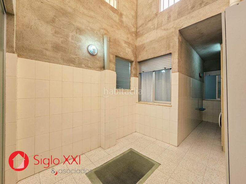 Foto 870d06e3-2860-43fe-9f77-6cfd703a6ec2. Casa amb aparcament a Playa Burriana
