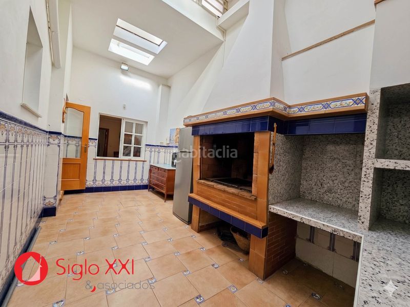 Foto f39b6daa-7c9b-40ef-9459-f577f234546a. Casa amb calefacció a Llombai Burriana