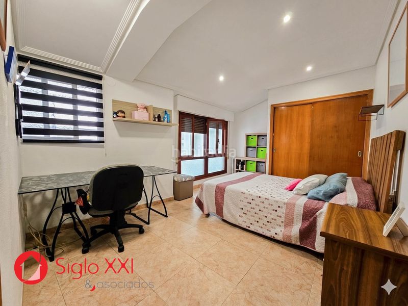 Foto f9568b0e-1a33-44f5-b34b-841f57645f09. Casa amb calefacció a Llombai Burriana