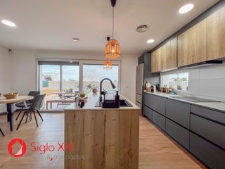 Xalet a Madrigal. Descubre este espectacular chalet , finalizado en 2024, ubicado