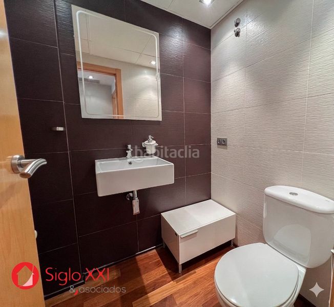 Foto b37f4503-aa47-4b15-817c-e86ce3684cd3. Casa adossada amb calefacció a Casco Antiguo-Darremur Almazora / Almassora