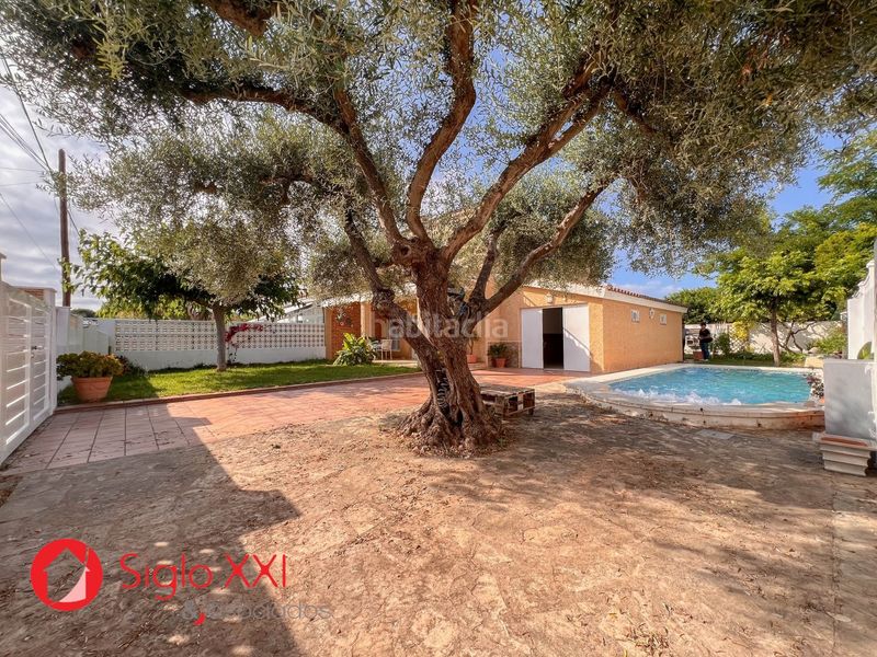 Foto cf3433bd-83d1-4aca-97a8-adab3f42dd71. Doppelhaus mit heizung parking pool in El Grao Castellón de la Plana