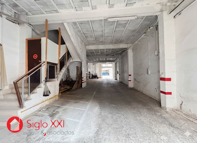Foto f4e3faed-6bd9-4e65-a6ca-f8caeb6558aa. Edificio  en venta con grandes posibilidades de inversión, compuesto por cuatro plantas, amplia terraza superior y una cochera con en Vall d´Uixó (la)
