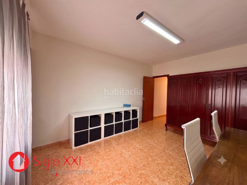 Foto 1e2df394-e037-42aa-bd7c-32d2d198c447. Casa amb aparcament a Centro Villarreal / Vila - real