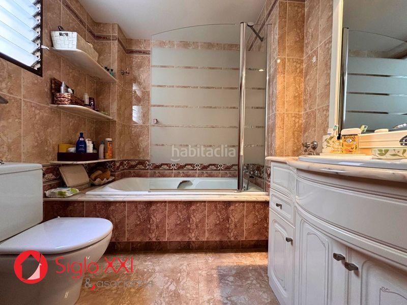 Foto 34f44aea-cd90-4d2b-b480-6381a0362702. Casa amb aparcament a Centro Villarreal / Vila - real