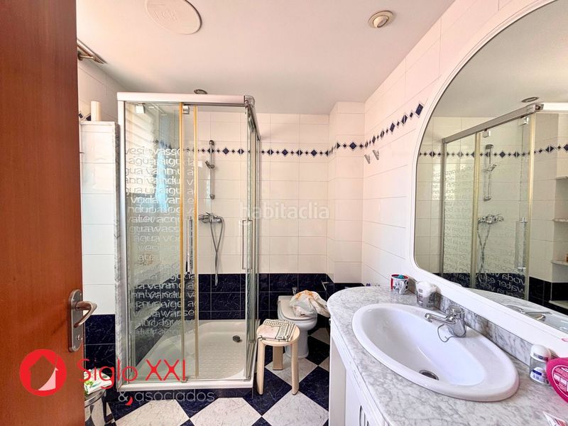 Foto 49a858e9-a0cd-4ad2-9aa8-b164a5d6a75c. Casa amb aparcament a Centro Villarreal / Vila - real