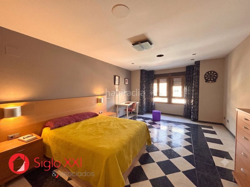 Foto c3b7bd71-3750-48cd-a534-fc1eb9b0c6fd. Casa amb aparcament a Centro Villarreal / Vila - real